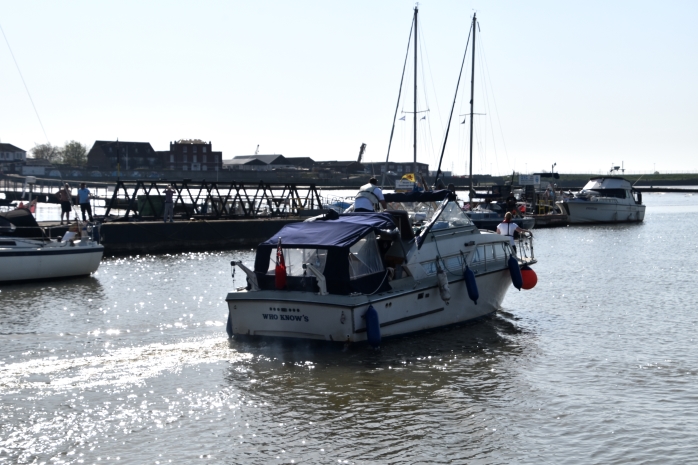 Motor Boat 'Who Knows'